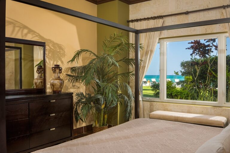 24 Bedroom 1